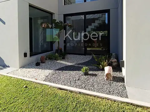 Casa en venta Ayres Plaza a estrenar!!! Oportunidad 100