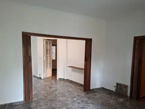 Depto Tipo Casa en Alquiler en Villa Adelina, $ 1.000.000