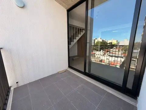 Departamento en Alquiler en Santos Lugares, $ 880.000