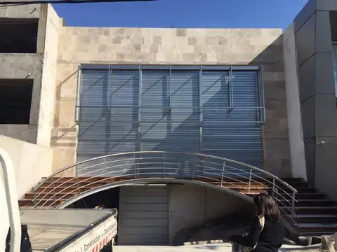 Venta local Lomas San Isidro con renta al 31 10 2028