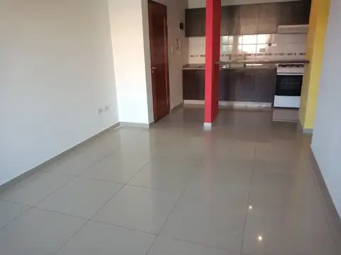 Departamento en Alquiler en Centro, $ 630.000