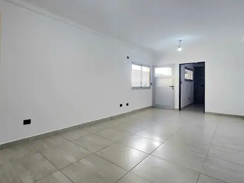 Depto Tipo Casa en Venta 7 años