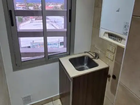 Departamento en Alquiler en Zona Centro, $ 550.000