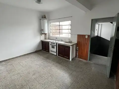 Departamento en Alquiler en Chilavert, $ 500.000