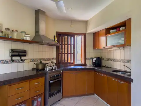 Casa en Venta en Manuel B Gonnet, USD 280.000