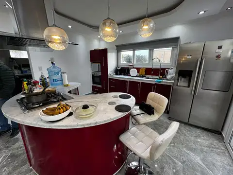 Casa en Alquiler en Countries y Barrios Cerrados en Esteban Echeverria, USD 3.500
