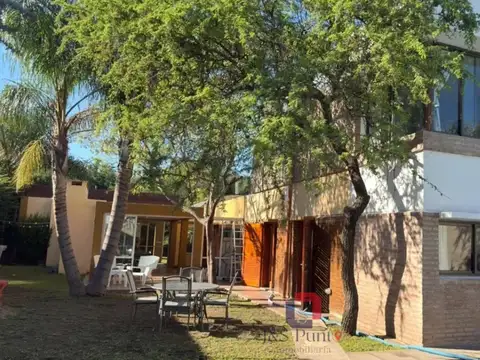 Casa en Venta en Villa Allende Golf, USD 190.000