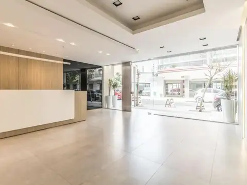Local en  Venta y Alquiler a Estrenar