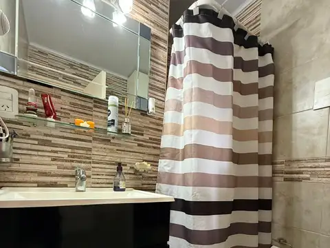 Departamento en Venta en Vicente Lopez, USD 130.000