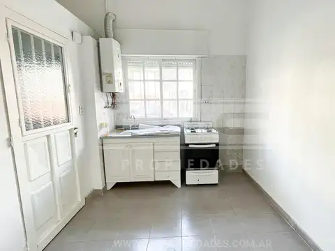 Depto Tipo Casa en Alquiler en Munro, $ 750.000