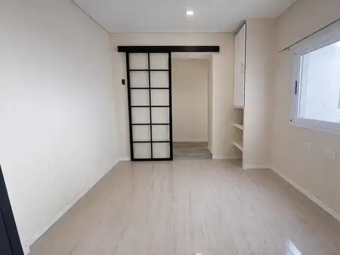 Depto Tipo Casa en Venta en Villa Ortuzar, USD 135.000
