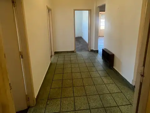 Departamento en Venta en Parque Avellaneda, USD 118.000