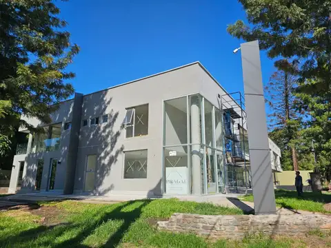 Local en Alquiler en Yerba Buena, $ 950.000