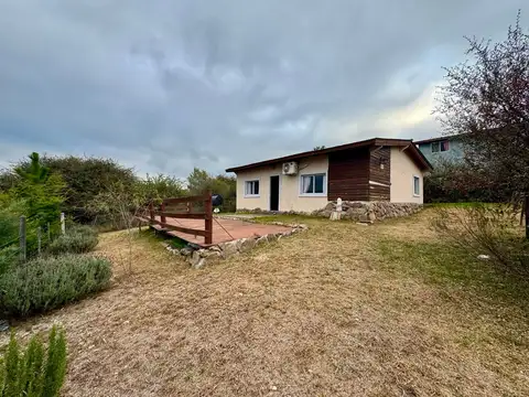 VENTA CASA 2 DORMITORIOS VISTA SERRANA VGB