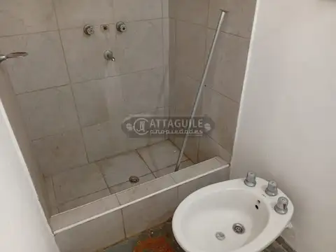 Departamento en Alquiler con 1 cochera