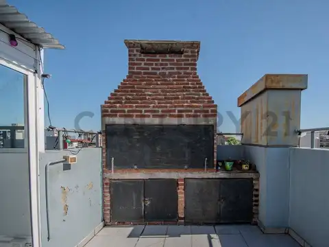 Departamento 4 ambientes con 2 baños