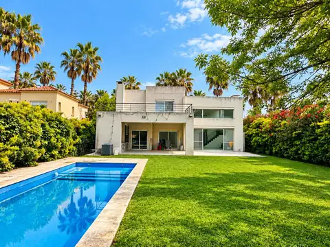 Casa en Venta en La Pradera I, USD 395.000