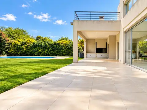 Casa en Venta al Suroeste