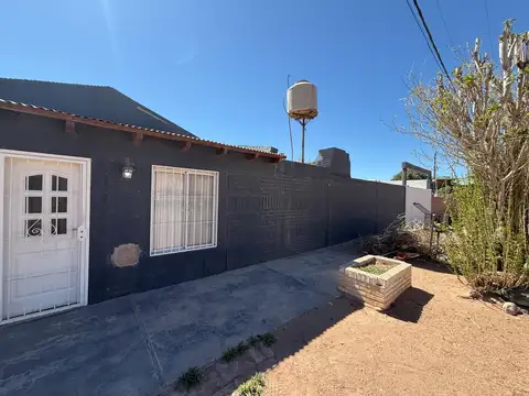 CASA DE 4 DORMITORIOS EN ALQUILER PARA EMPRESAS RDLS