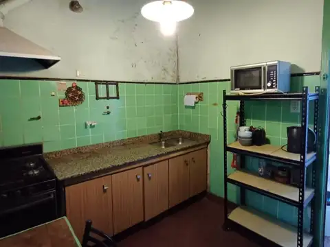 Depto Tipo Casa 4 ambientes con 2 baños