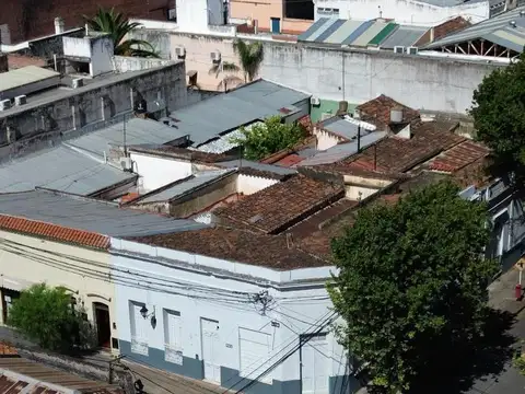 ALQUILER LOCAL COMERCIAL A RECICLAR. mitre  al 400 Salta