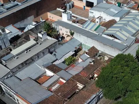 ALQUILER LOCAL COMERCIAL A RECICLAR. mitre  al 400 Salta