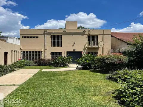 IMPORTANTE CASA 6 AMBIENTES – Bº INGLES