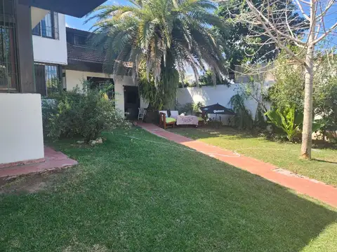 Casa en Alquiler de 3 dormitorios