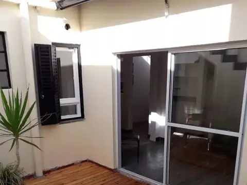 Depto Tipo Casa en Venta en Vicente Lopez, USD 229.000