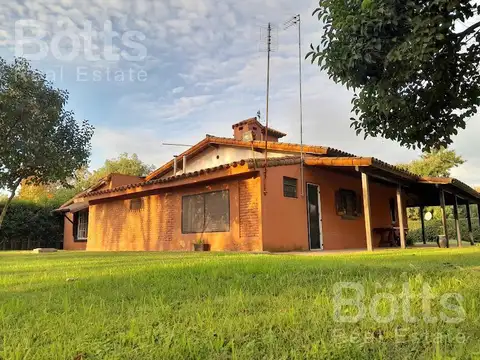 VENTA QUINTA CASA 5 AMBIENTES