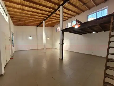 Galpon en Alquiler en Ciudad Madero, $ 650.000