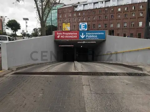 Cochera en subsuelo PUERTO NORTE - Av. Carballo