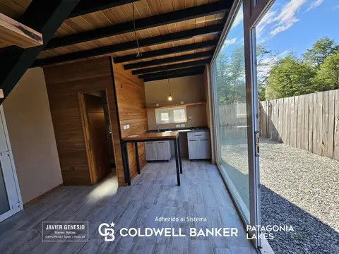 VENTA Departamento 2 ambientes, con parque privado, centro, a estrenar, Villa La Angostura