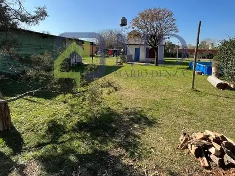 Terreno con pequeña casa en Tomás Jofré
