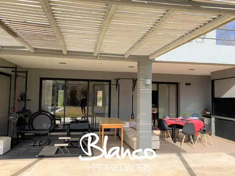 Casa en Venta de 5 dormitorios
