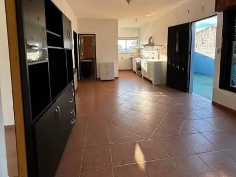Presidente Ibañez 666 , Piso 1