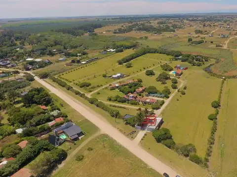 VENTA LOTE 497M2 BARRIO PRIVADO LAS BRUSQUITAS