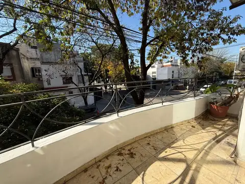 PH en esquina con gran terraza