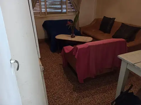 Depto Tipo Casa en Venta en Ramos Mejía, USD 75.000