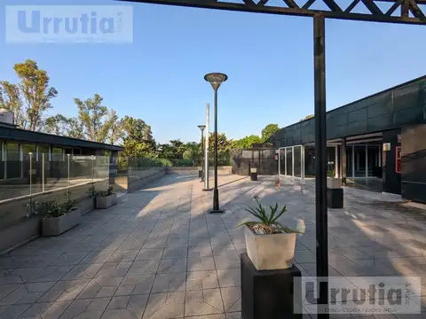 Local en Alquiler en Villa Gobernador Udaondo, USD 800
