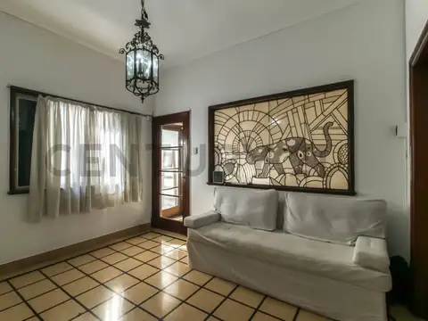 54 600, Piso 1