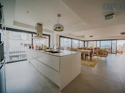 Donna Terra Semipiso de 4 ambientes, 3 cocheras, al frente  balcón aterrazado TORRE AZCUY