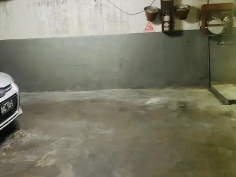 COCHERA CUBIERTA EN BELGRANO