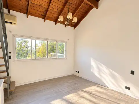 CASA EN ALQUILER EN CAMPOS DE ÁLVAREZ 5 AMBIENTES