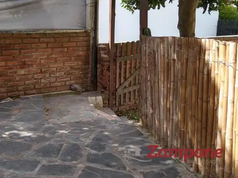 Depto Tipo Casa 3 ambientes con 1 baño