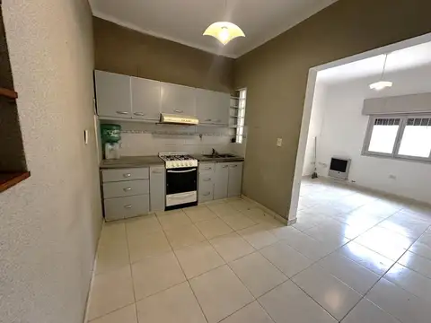 Casa en Alquiler al Sureste