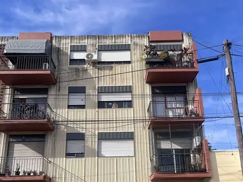 Alquiler de Departamento 2 Ambientes en Sáenz Peña, Tres de Febrero