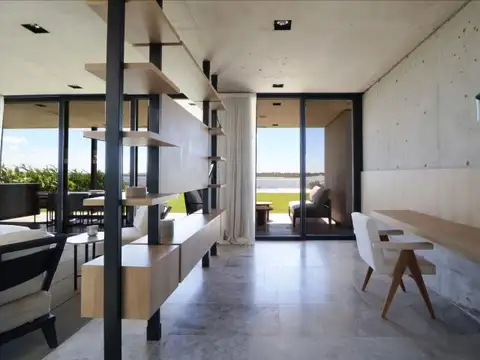 Casa 6 ambientes con 3 baños