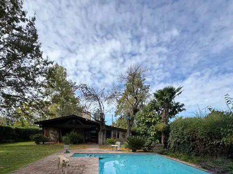 CASA EN VENTA EN BELLA VISTA