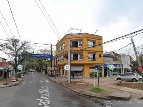 Esquina clave en Munro Oeste